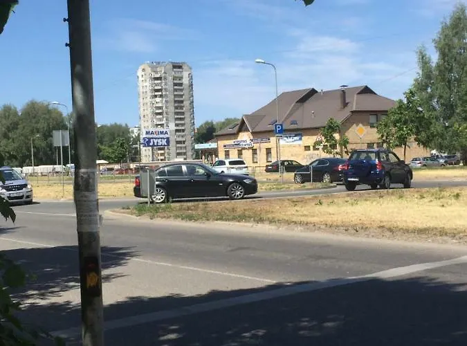 Kvartira V Rige Apartment